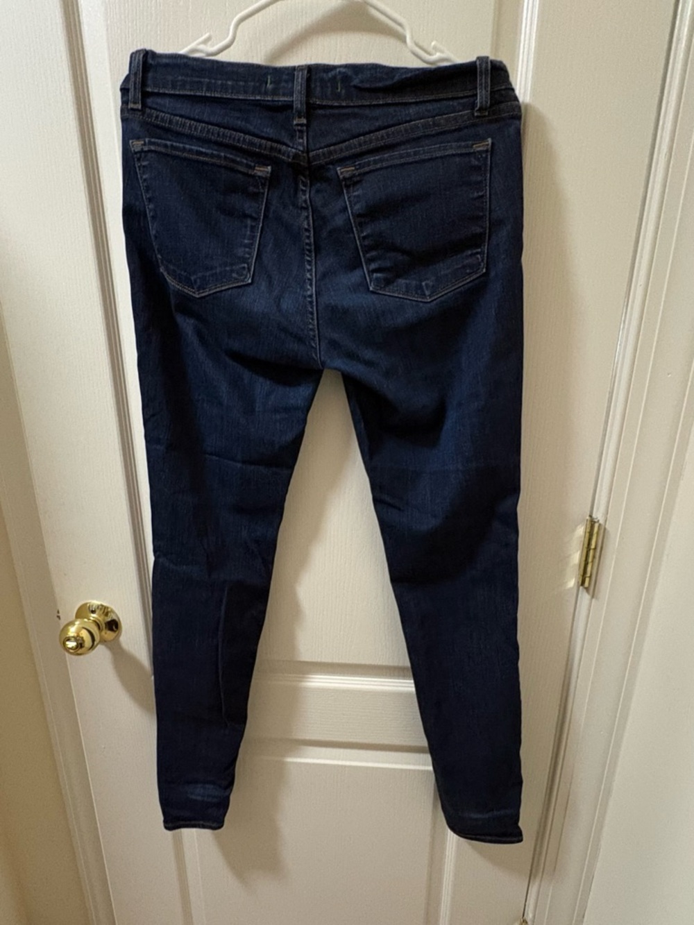 J Brand "Pure" Skinny Leg Jeans in Dark Wash Blue  | Size 29 - Picture 7 of 9
